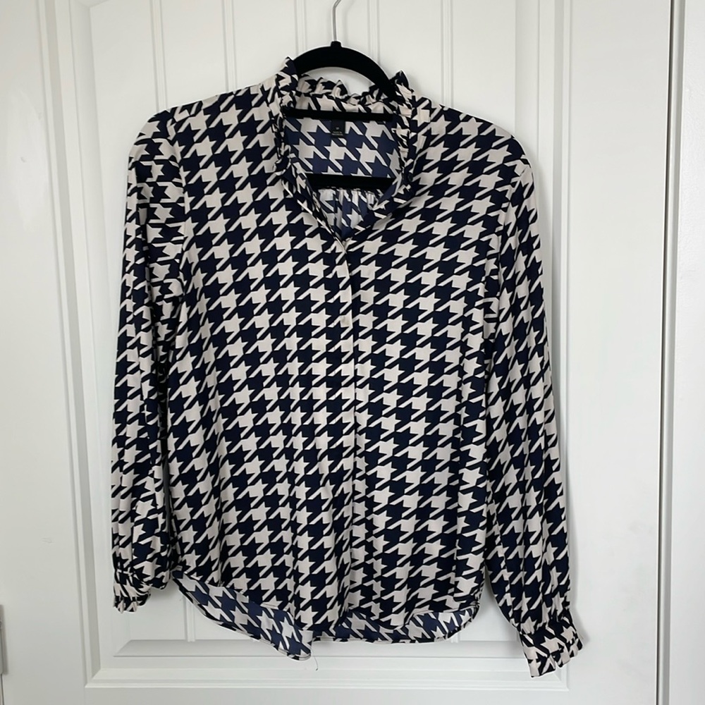 Ann Taylor Navy Houndstooth Top